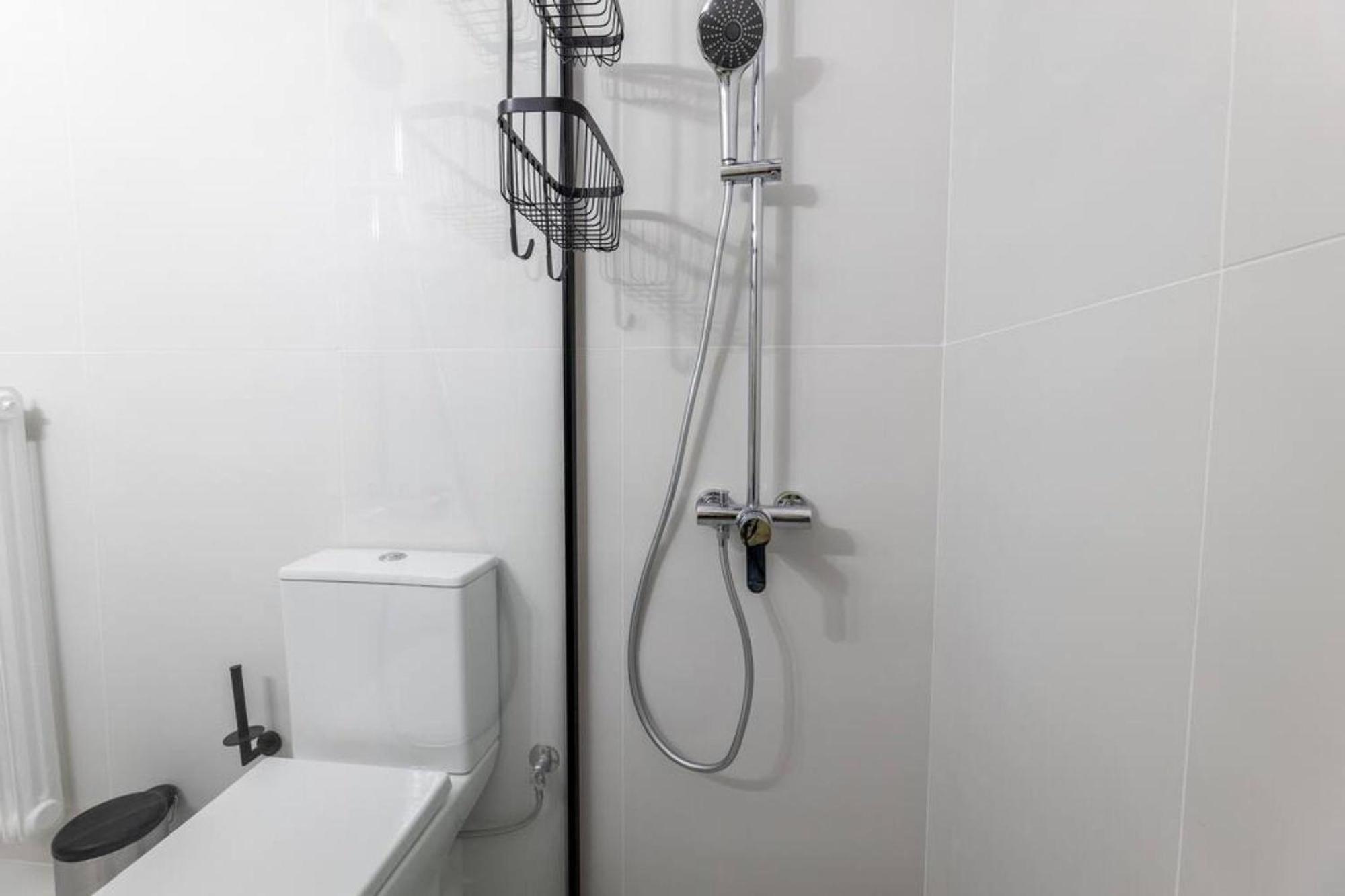 Amfitritis Family Lux Apartment At Palaio Faliro Atene Esterno foto