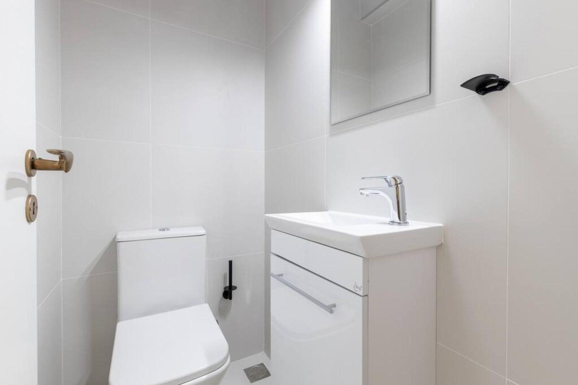 Amfitritis Family Lux Apartment At Palaio Faliro Atene Esterno foto