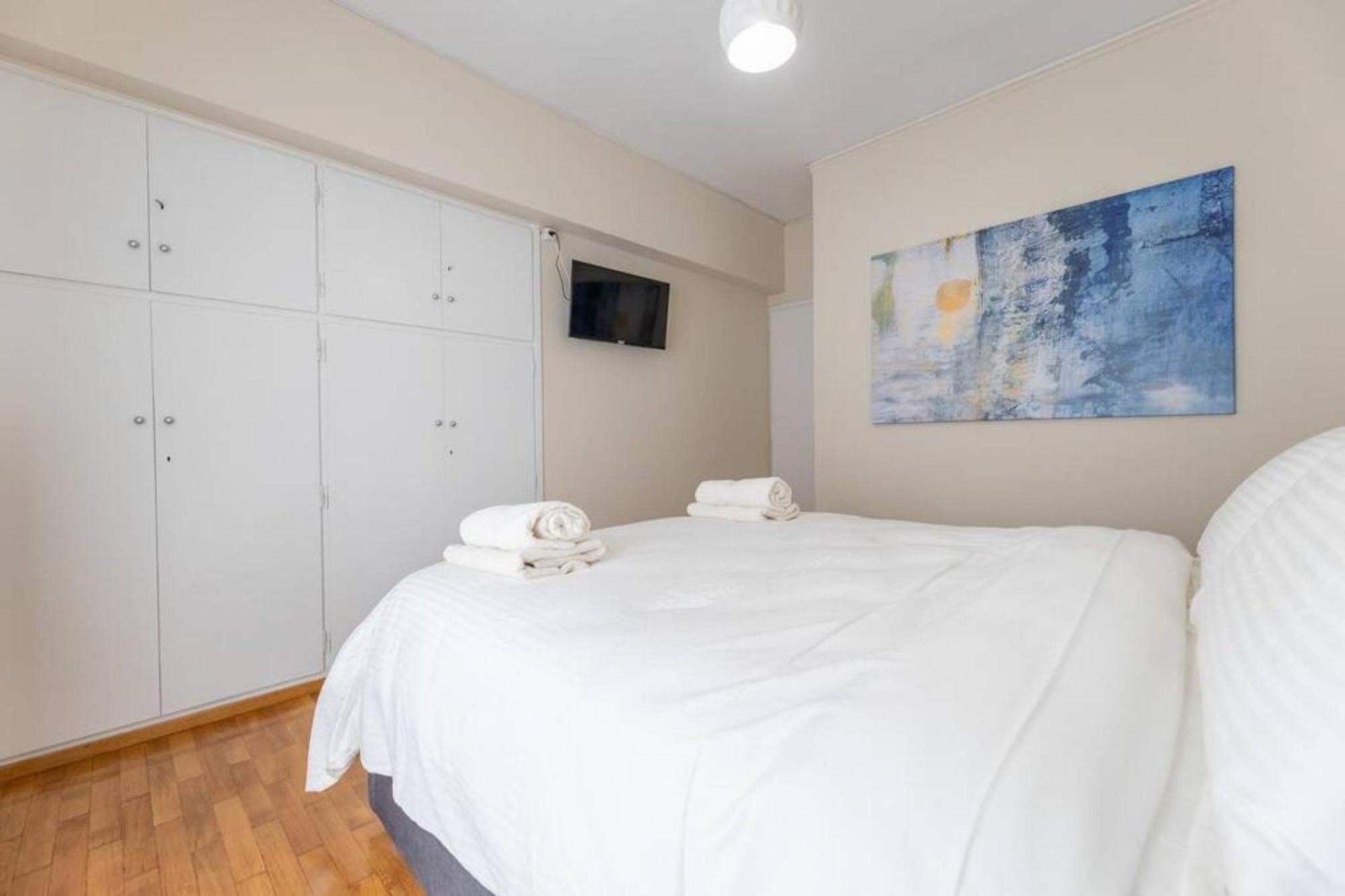 Amfitritis Family Lux Apartment At Palaio Faliro Atene Esterno foto
