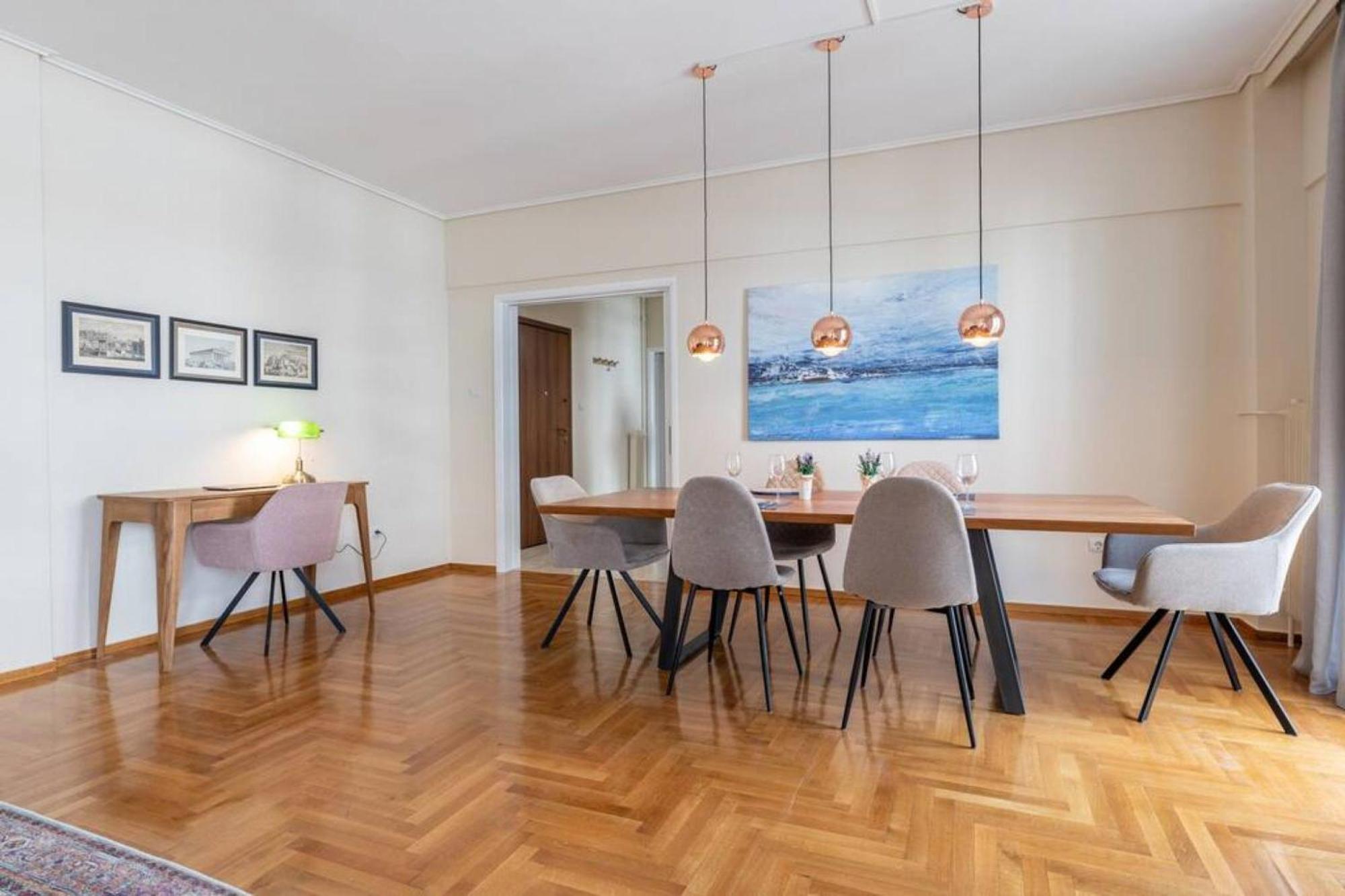 Amfitritis Family Lux Apartment At Palaio Faliro Atene Esterno foto